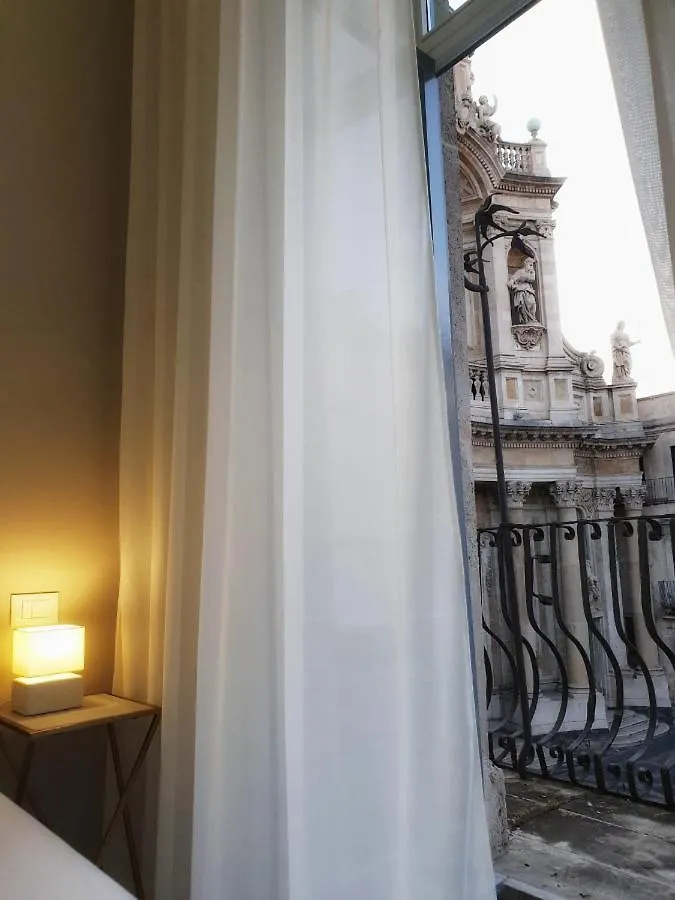 Palazzo La Piana Rooms Catania Apartment